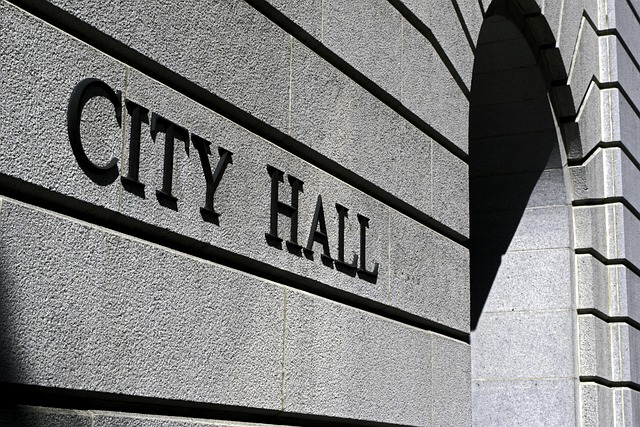 city hall gfc87734a4 640