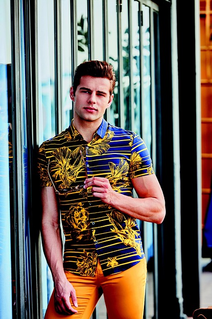 golden apple g2bc4b1f21 640