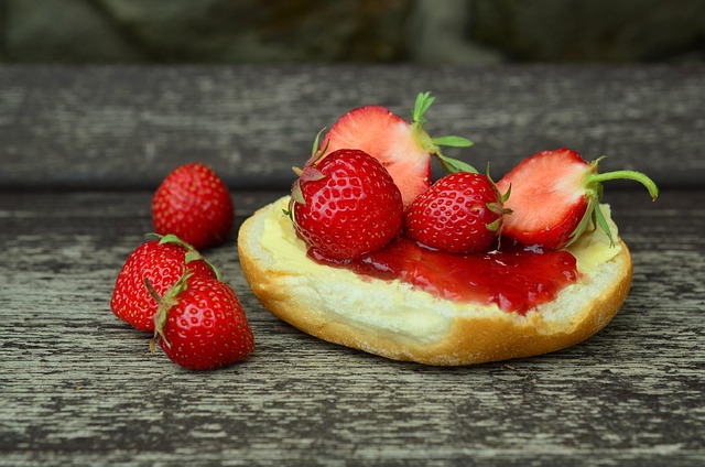 congerdesign strawberries g75861d67d 640