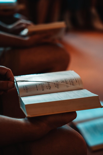 photography by sebbi prayer book gf3e0ffd7a 640