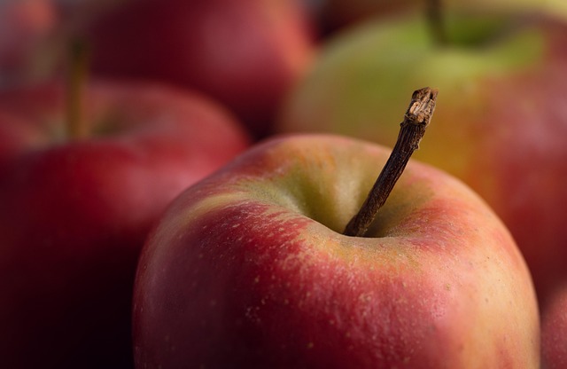 roonznl apple ga16d77394 640