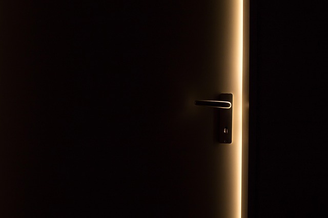 pexels dark g7b62cffaa 640