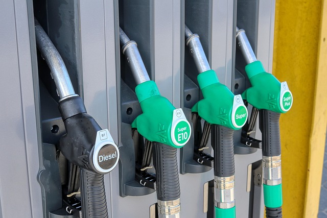 planet fox gas station g3973bff13 640
