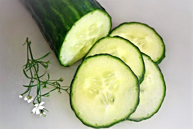 15 astuces beauté au concombre pour une peau radieuse toute l’année ! 3 monika1607 cucumber ga273c5d00 640