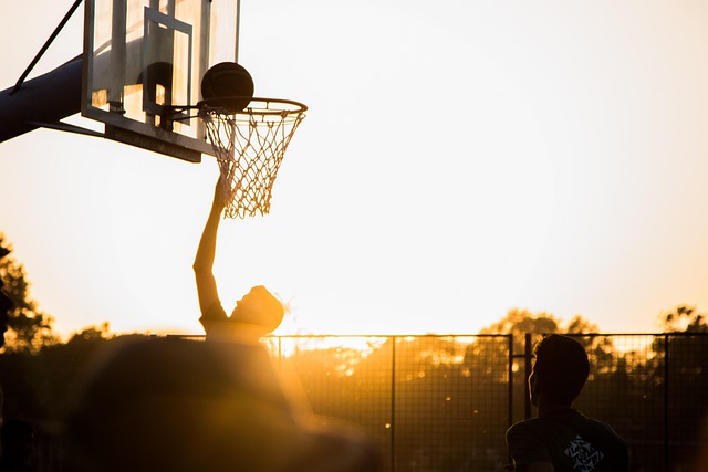 Ce joueur de l’équipe de France utilise son argent pour s’occuper du village de son enfance 27 tortugamediaservices basketball g4089035d0 640